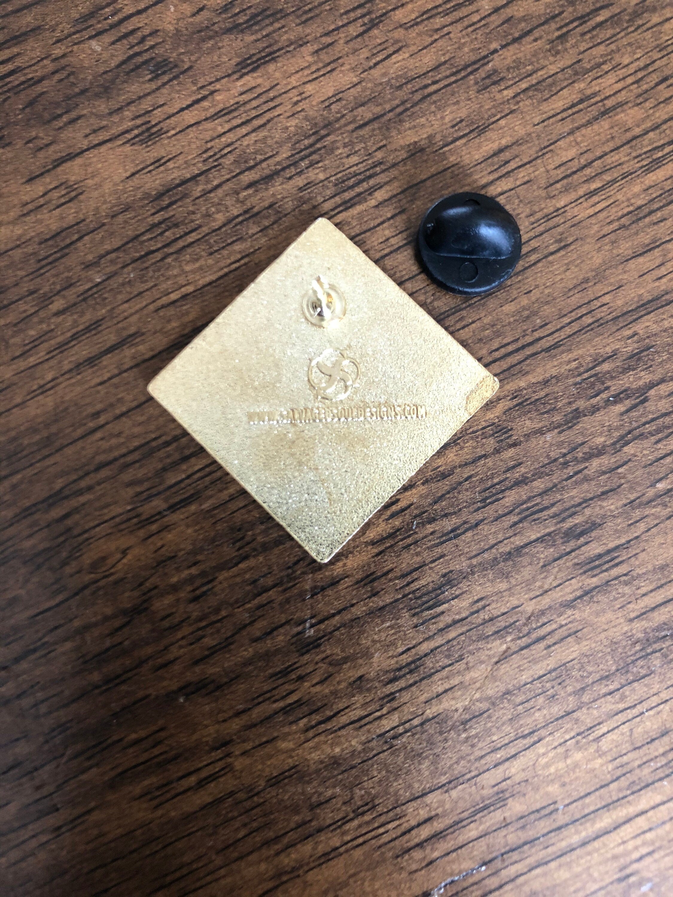 Good Words, Good Thoughts, Good Deeds - Gold, Diamond/Square Lapel Pin